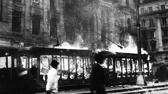 1948 Bogotazo após o assassinato do líder Gaitan em Bogotá na Colômbia 