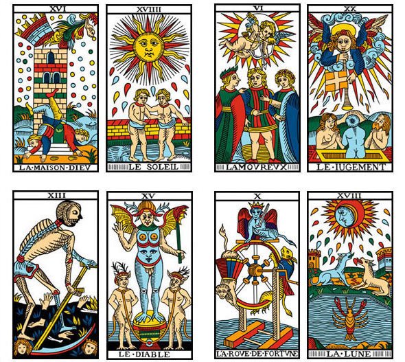 Dois personagens na Casa de Deus (Torre) e Sol.   Três personagens nos Enamorados e Julgamento. Sexos não definidos na Morte e no Diabo.   Figuras animais na Roda da Fortuna e na Lua.
